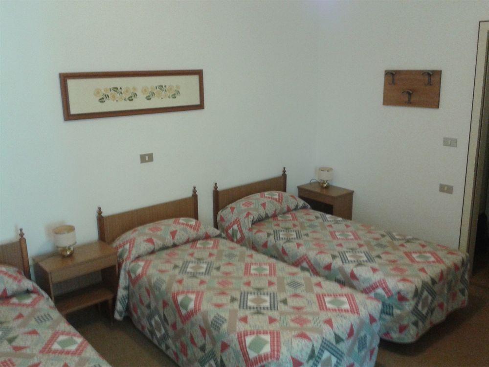 Hotel Rosalpina Riva del Garda Eksteriør bilde