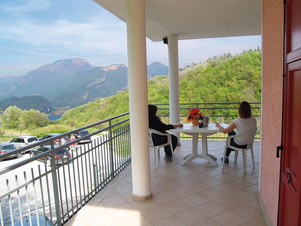 Hotel Rosalpina Riva del Garda Eksteriør bilde