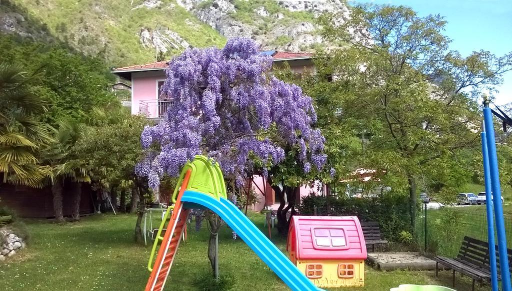 Hotel Rosalpina Riva del Garda Eksteriør bilde